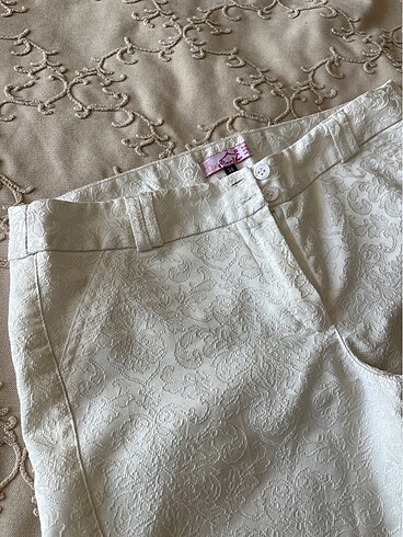 s Beden beyaz Renk Beyaz dantel model pantolon
