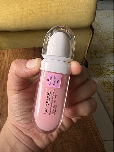 Kiko Kiko lip volume