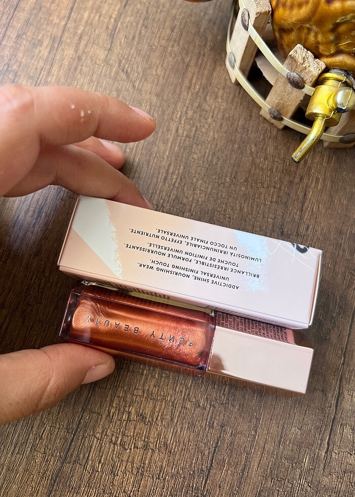 Fenty beauty gloss - Görsel 3