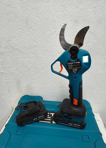 Şarjlı Testere Budama Makası ve Dipçik - Görsel 3