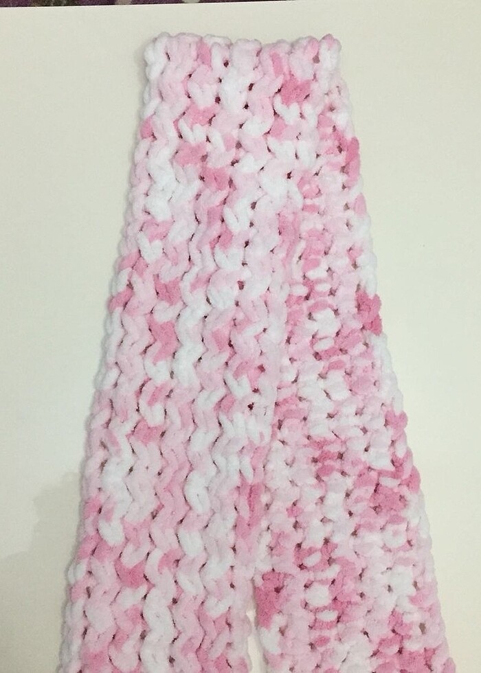 Pembe-Beyaz Yumuşacık sıcacık tutan yumuş atkı - Görsel 4