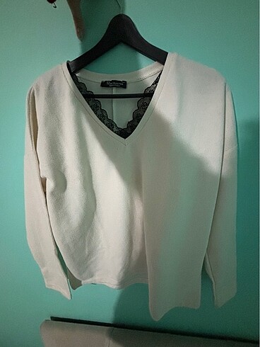 Krem dantel detay şık bluz - Görsel 2