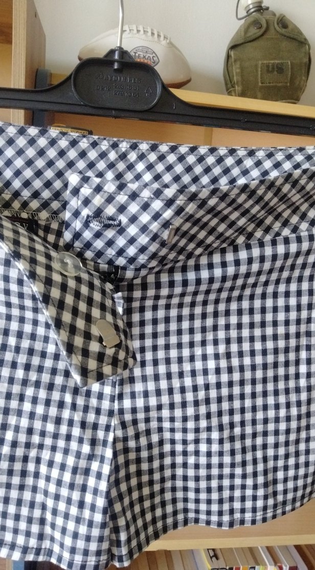 ŞORT,İNCE KUMAŞ YURTDIŞINDAN - Görsel 2