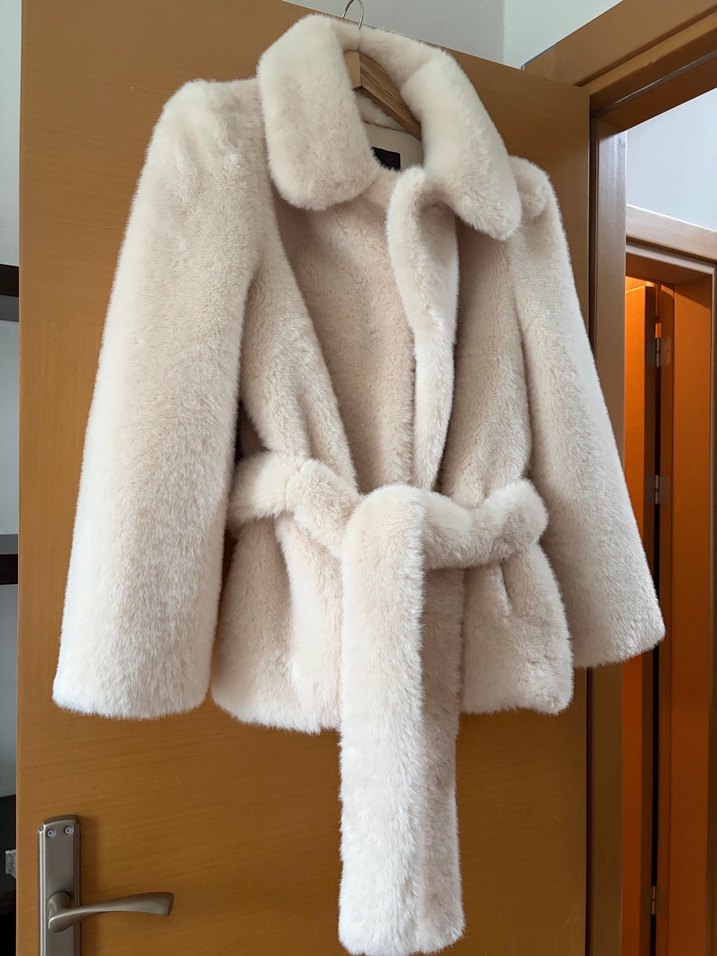 Zara Kemerli Kürk Kaban - Görsel 4