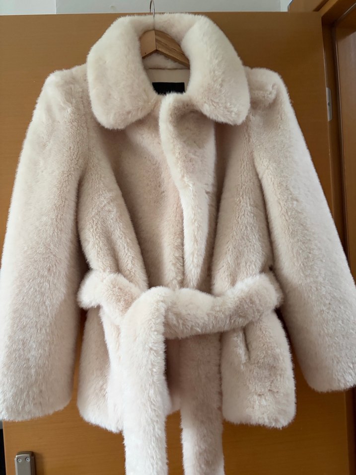 Zara Kemerli Kürk Kaban - Görsel 3