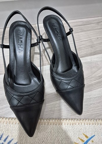 Beyaz Stiletto Topuklu Kadın günlük ayakkabi - Görsel 4