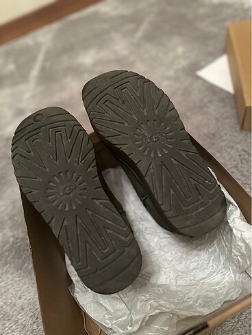 39 Beden Ugg haki renk