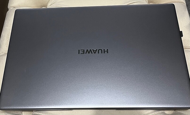 Huawei D15 i5 256GB Laptop