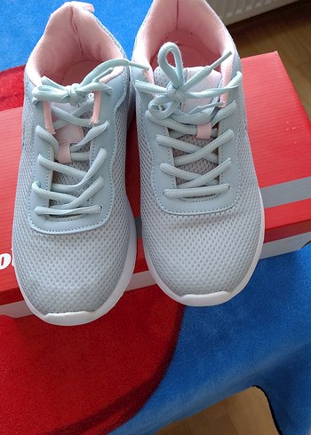 kinetik Gri Kadın Spor Ayakkabı - Görsel 5