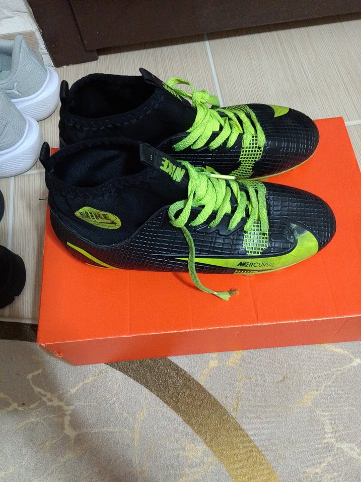 Nike Siyah Renkli Erkek Futbol Ayakkabısı - Görsel 4