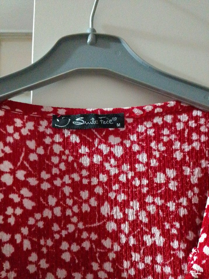 Kırmızı V Yaka Düğmeli Günlük Elbise - Görsel 3