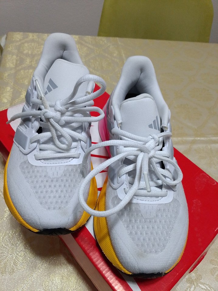 Beyaz Gri Bağcıklı Spor Kadın adidas - Görsel 3