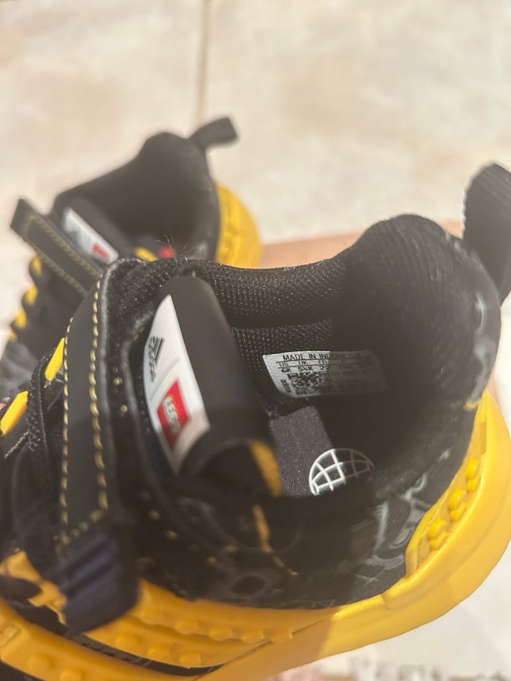 Adidas Sarı Siyah Erkek Çocuk Spor Ayakkabı - Görsel 4