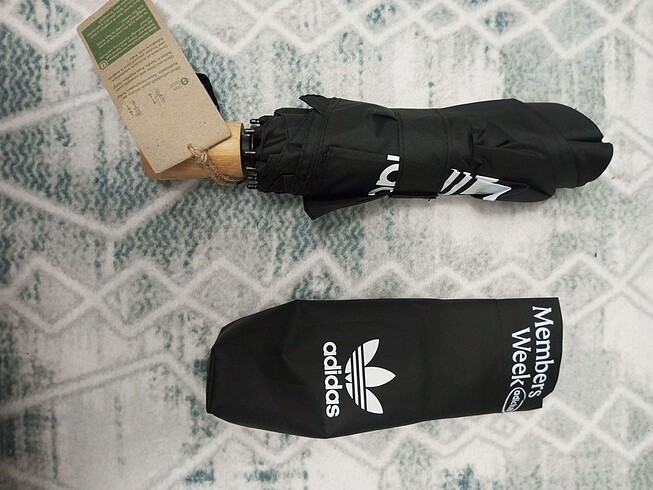 Orjinal adidas şemsiye