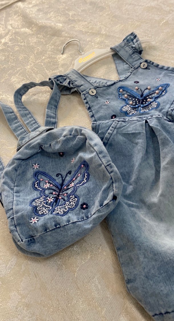 Nakışlı Kelebek Detaylı Kız Kot Elbise - Görsel 3