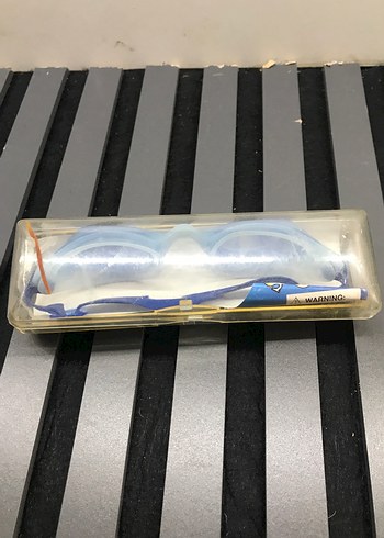 Mavi Retro Stil Yüzücü Gözlüğü - Görsel 3