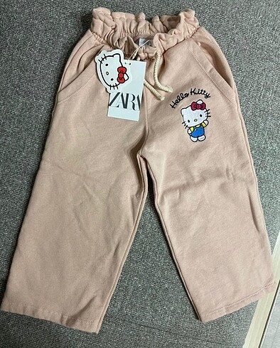 24-36 Ay Beden Hello kitty zara pantolon