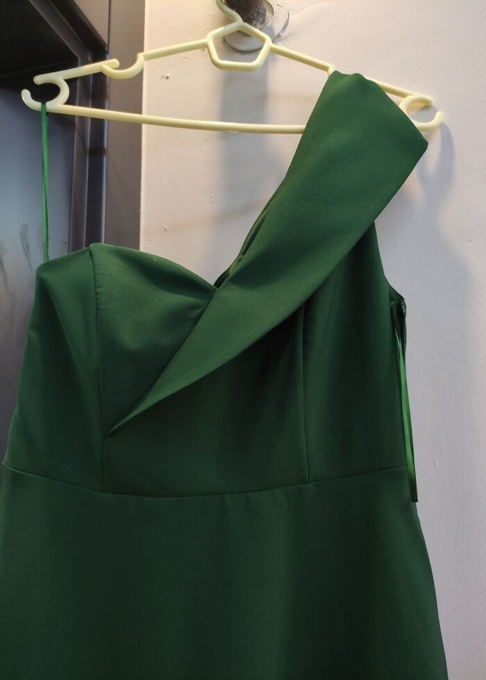 Tek omuz abiye - Görsel 2