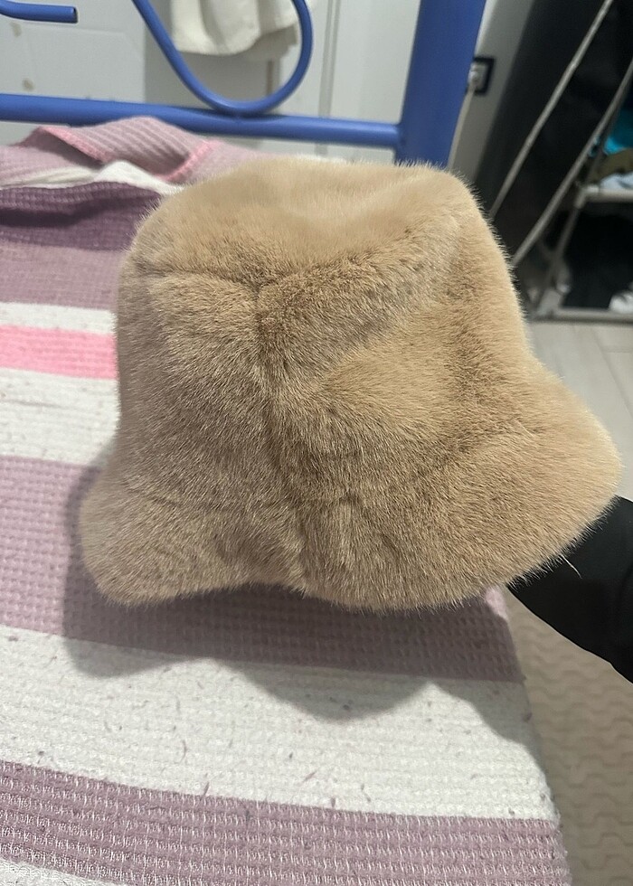 Tüylü şapka - Görsel 3