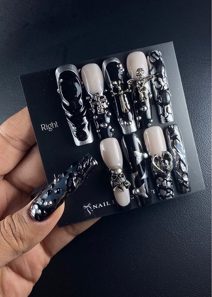 Xxl square ~Gothic - Görsel 2