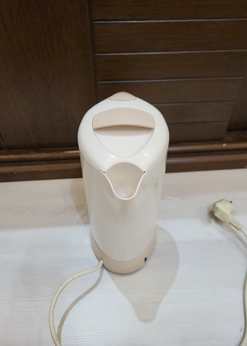 Beyaz Elektrikli Su Isıtıcısı - Görsel 4