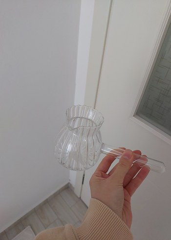 Şeffaf Dalgalı Cam Fincan - Görsel 2