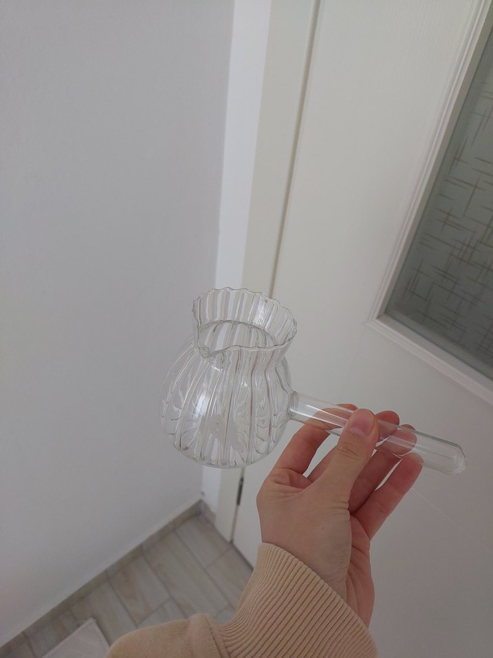 Şeffaf Dalgalı Cam Fincan - Görsel 2