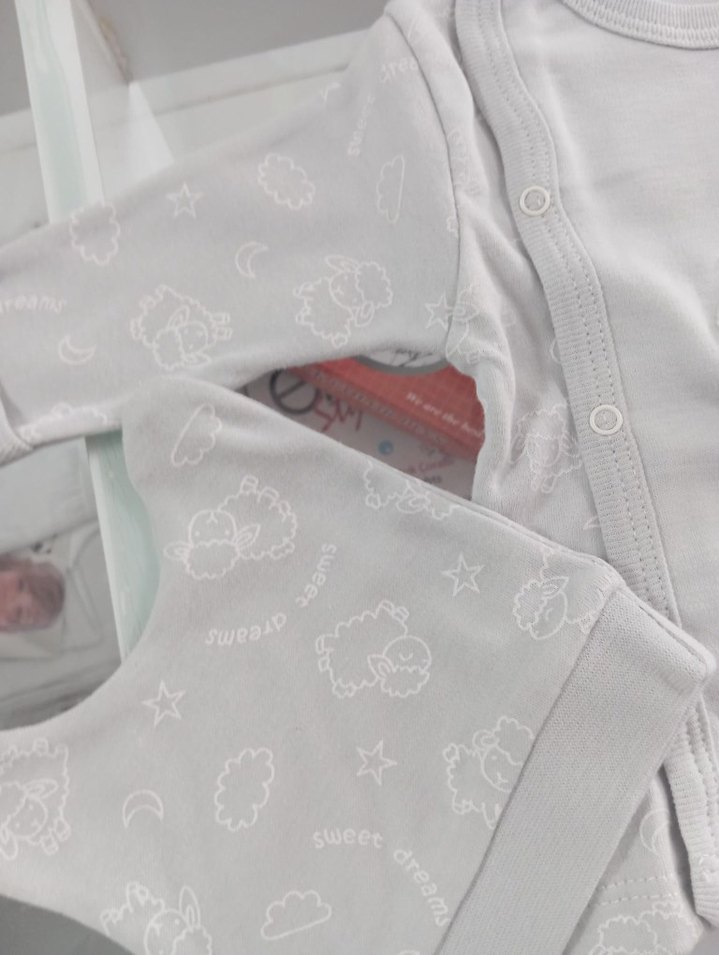 Gri Nakışlı Pamuklu Bebek Erkek Kıyafet Seti - Görsel 3