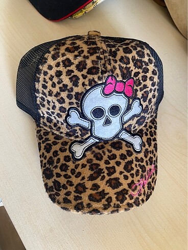 Ed hardy şapka
