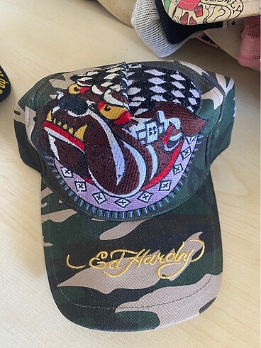 Ed hardy şapka