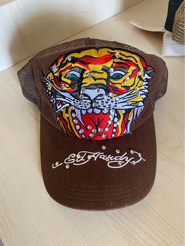 Ed hardy şapka