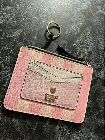 Victoria?s Secret Çanta Kartlık Charm - Görsel 3