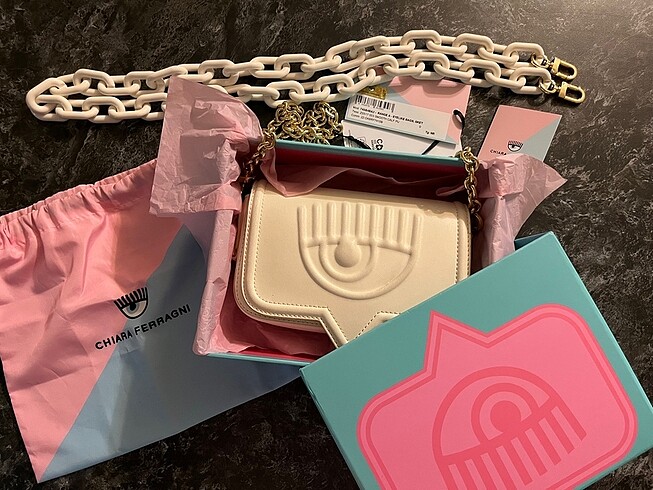 Chiara ferragni beyaz deri çanta