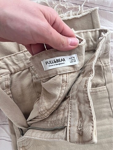 Pull and Bear Kum rengi pantolon