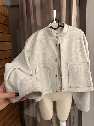 Zara Krem ceket bomber