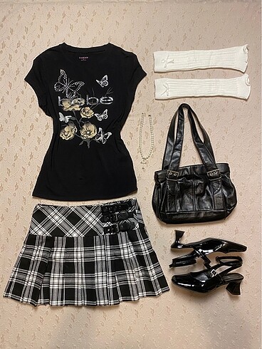 Bebe tshirt 2000s