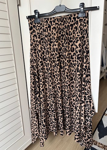 Leopar Desenli asimetrik kesim Etek