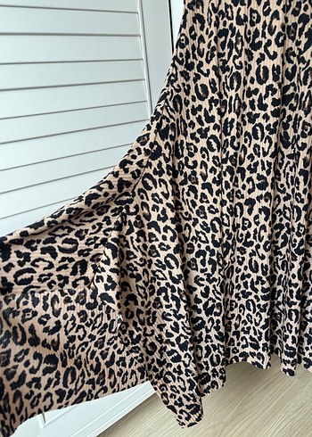 Trendyol & Milla Leopar Desenli asimetrik kesim Etek