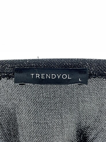 l Beden siyah Renk Trendyol & Milla Bluz %70 İndirimli.