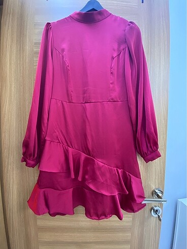 Trendyol & Milla Saten mini elbise