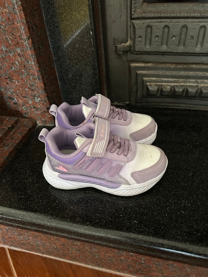 Kız Çocuk Mor Cırt Cırtlı Spor Ayakkabı - Görsel 2