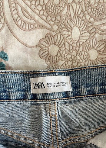 Düğmeli Kadın Şort - Görsel 3