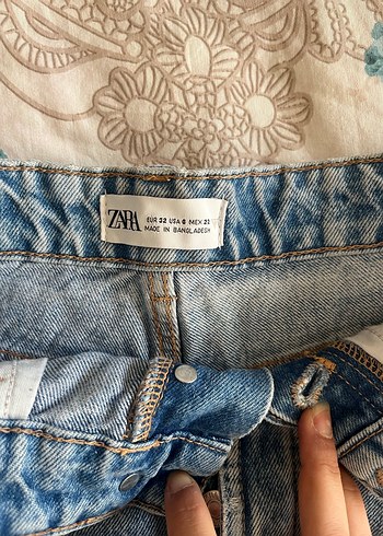 Düğmeli Mini Mavi Denim Şort - Görsel 3