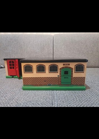 brio lokomotif garajı - Görsel 3