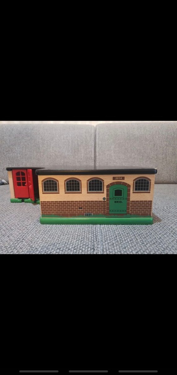 brio lokomotif garajı - Görsel 3