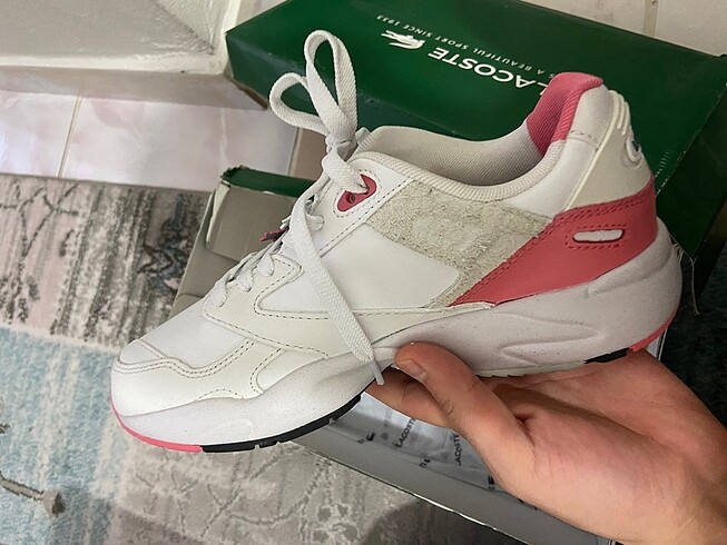 40 Beden Lacoste