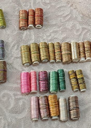 hepsi toplam 250TL ebruli El İşi İplik Seti