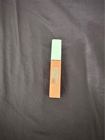 Maybelline 60 numara