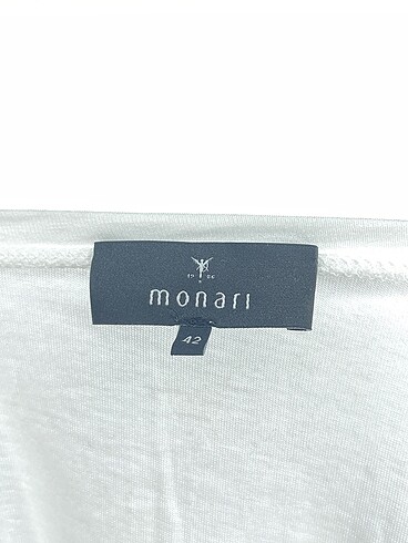 42 Beden beyaz Renk Diğer T-shirt %70 İndirimli.