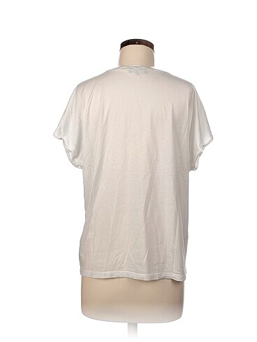 42 Beden Diğer T-shirt %70 İndirimli.